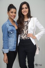 EE Nagaraniki Emaindhi Movie Pressmeet